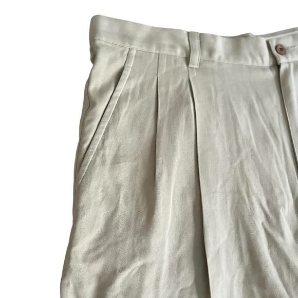 Joseph & Feiss Shorts Men's Sz 38 Khaki 100% Silk Chino Pleated Resort Vacay NWT - Picture 3 of 15